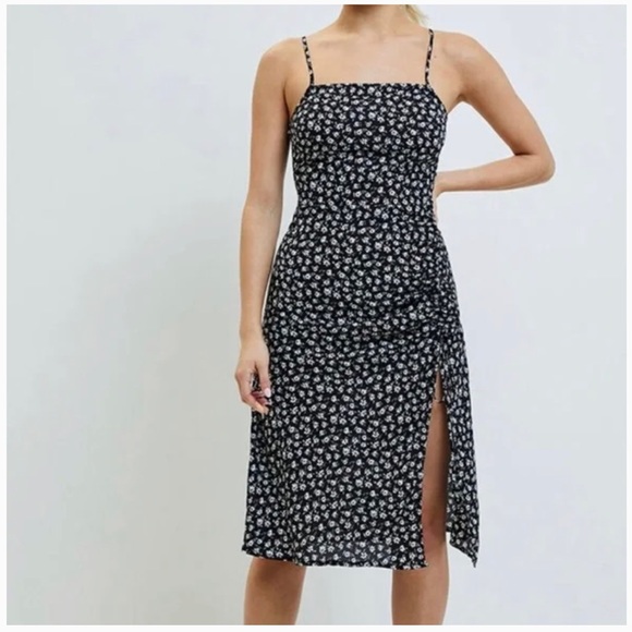 Robe Femme Kendall And Kylie - Blanc - Taille Small - Dos Nu - Neuf Avec étiquettes